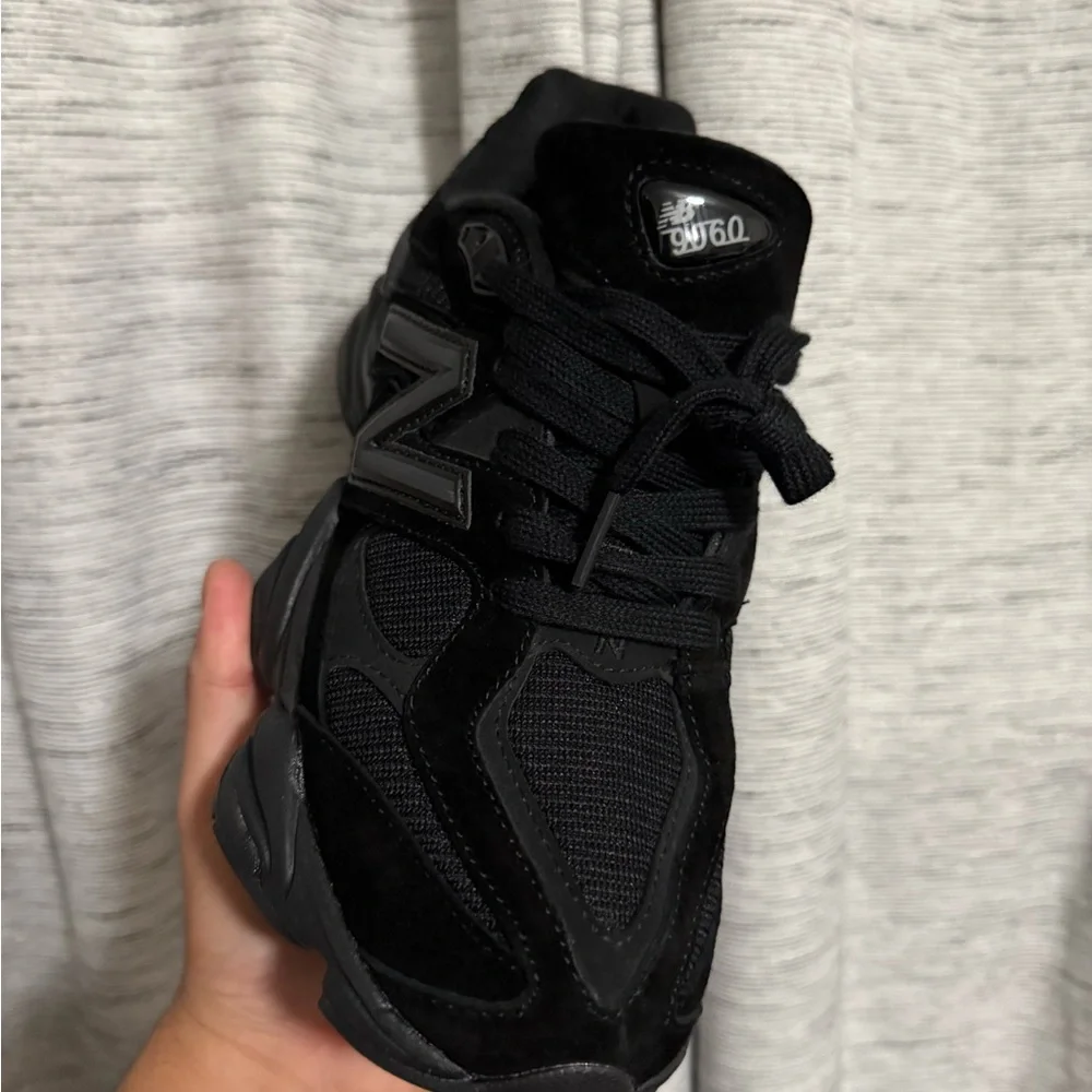 New Balance Men's Black Chunky Athletic Sneakers - Picture 8 of 13